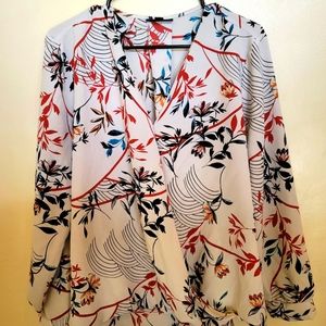 Alfani colorful faux wrap front blouse 💕